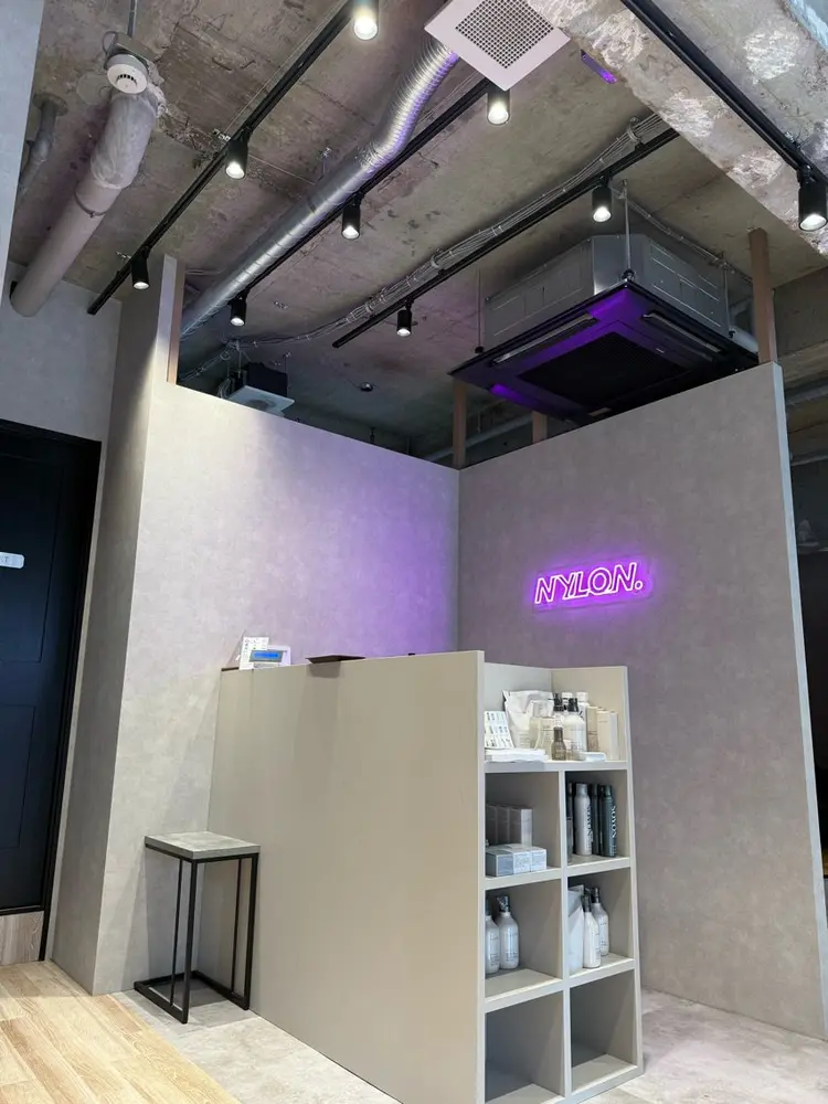 NYLON.の内観・外観1