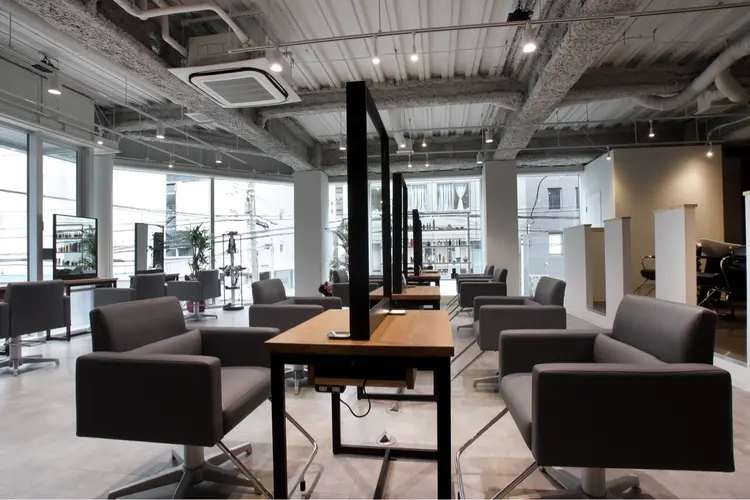 CAFの内観・外観3