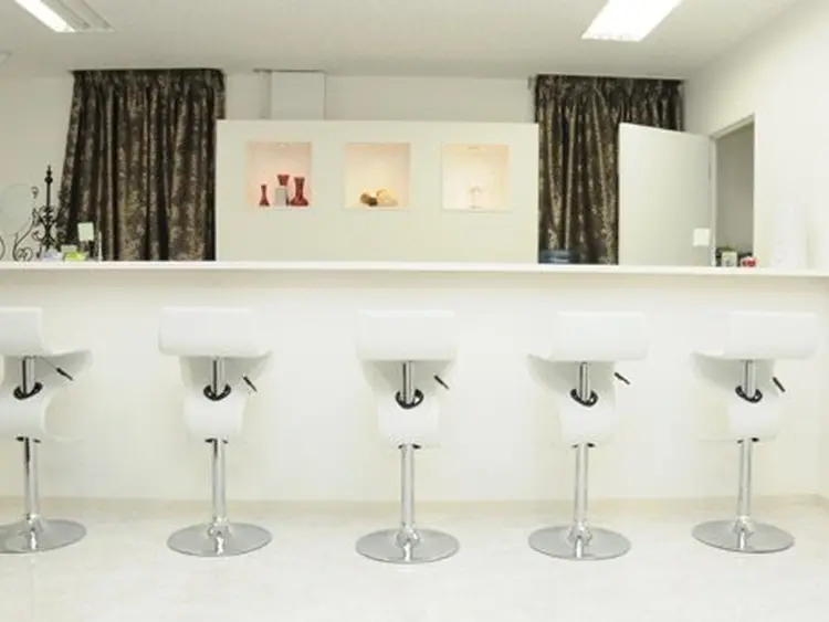 BTB仙台店の内観・外観2