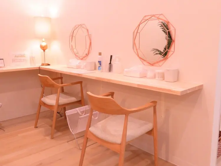 Eyelash & Nail ANELAの内観・外観3