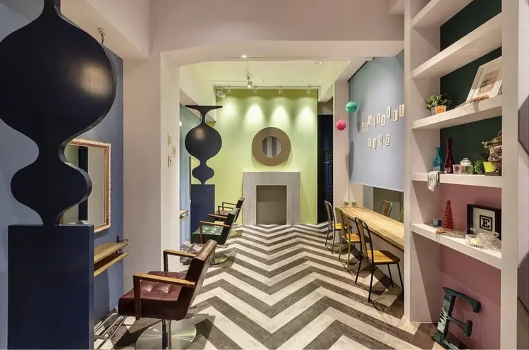 echelle平塚店 【エシェル】の内観・外観2