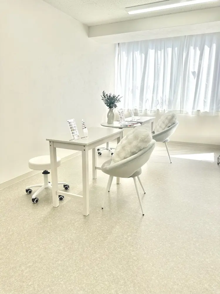 kkum nailの内観・外観1