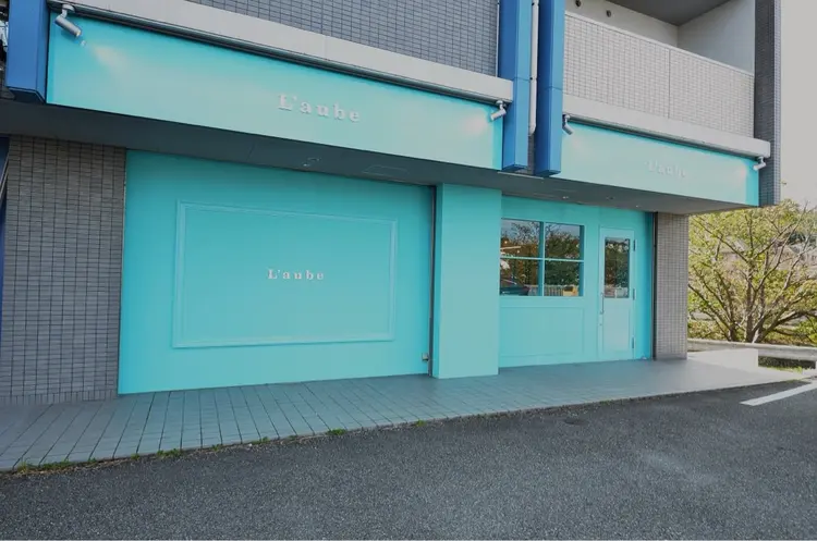 L'aubeの内観・外観1