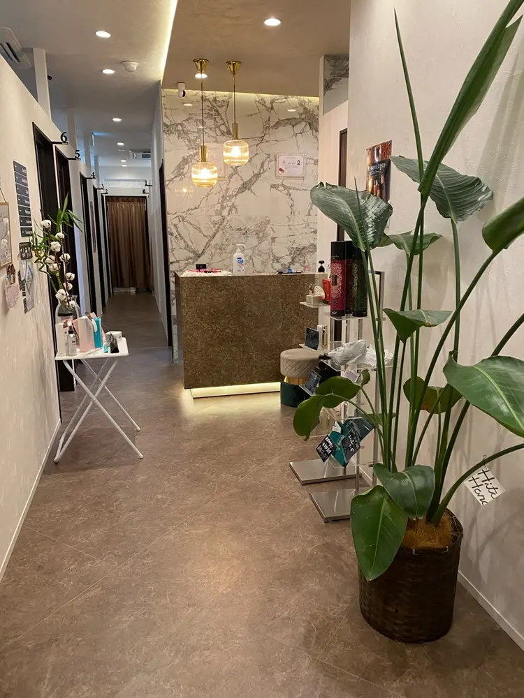 3salonの内観・外観3