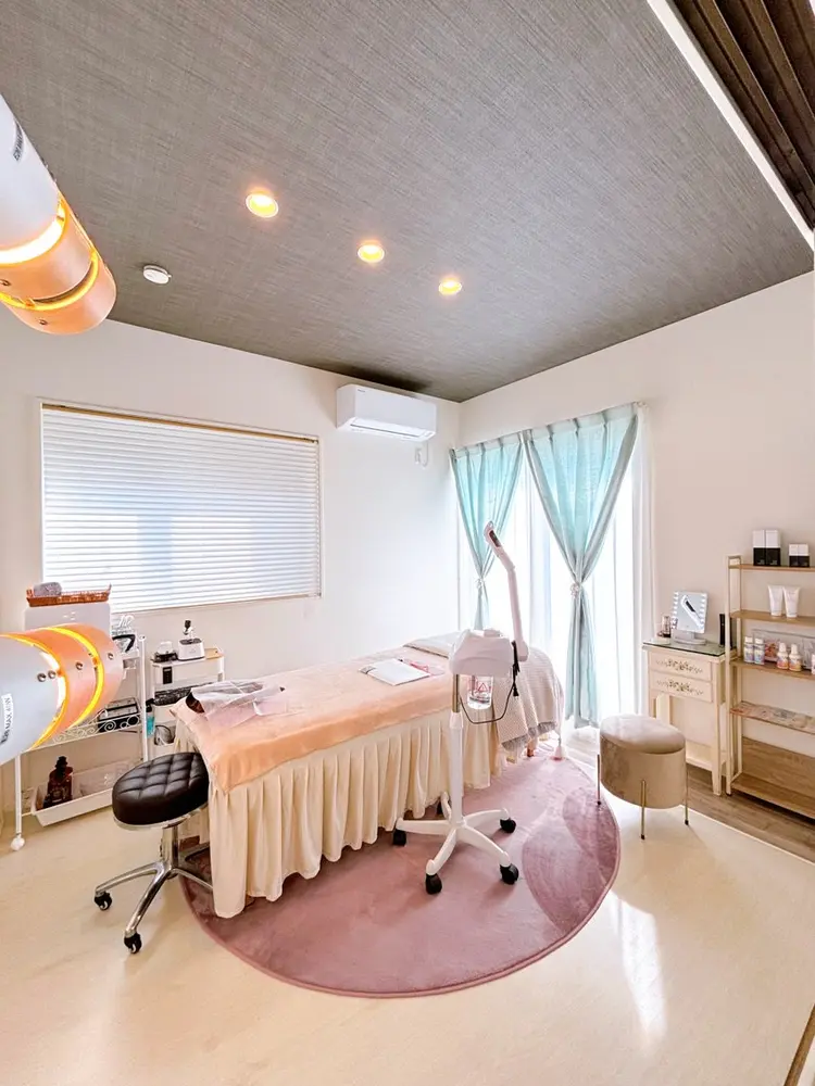 LA BRILLERの内観・外観1