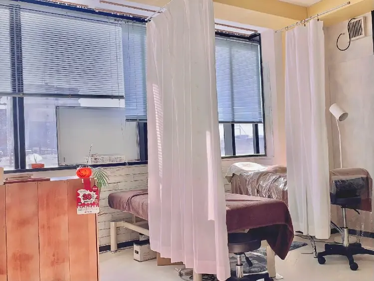 フリラ天王寺店の内観・外観1