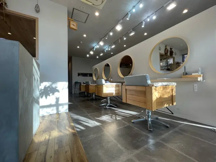 branch 姪浜店の内観・外観3