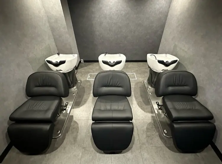 La Bonheur hair Lien 川越店の内観・外観2