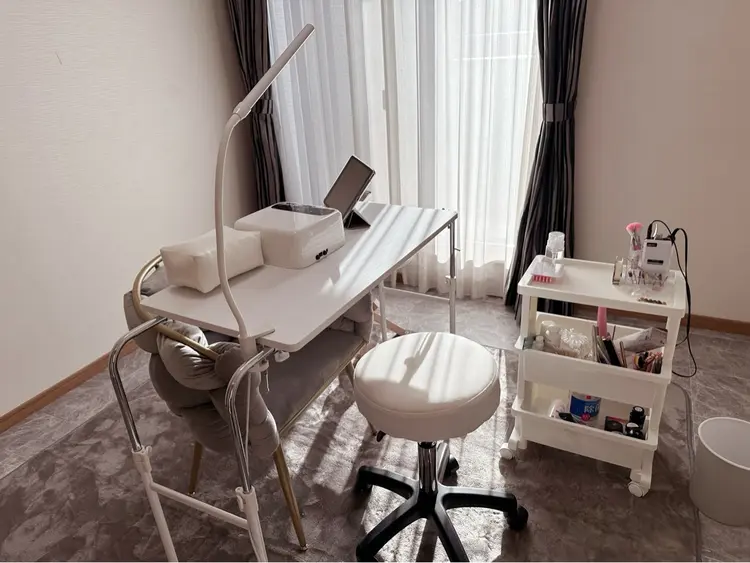 MEMI  NAILの内観・外観3