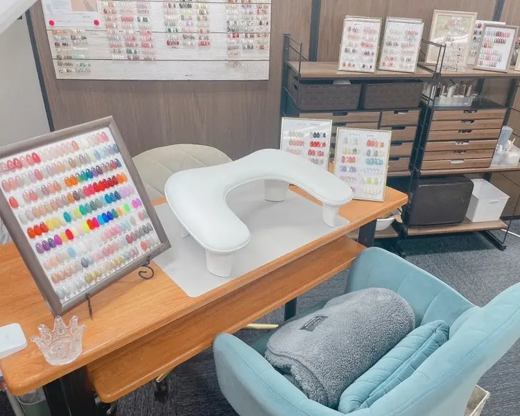 ネイルサロン TOIRO 西院店の内観・外観1