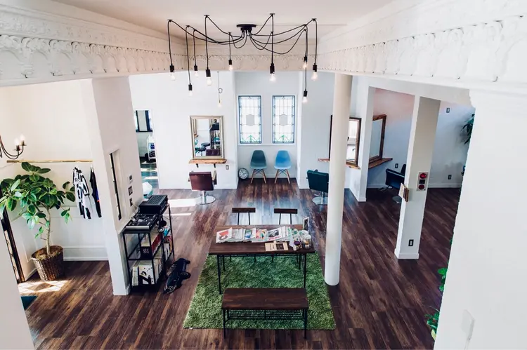 REGISTA  hair worksの内観・外観2