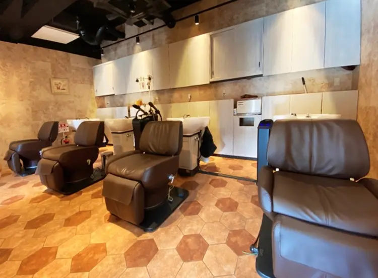 オーストヘアーレイズ「aust hair raiseの内観・外観3