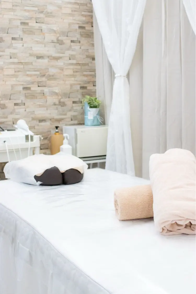 beauty salon ROISの内観・外観1