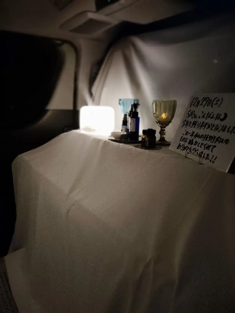 リラクゼーションサロン美ら〜chura〜の内観・外観1