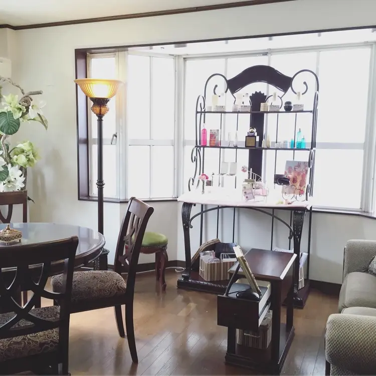 メナード西尾城南の内観・外観1