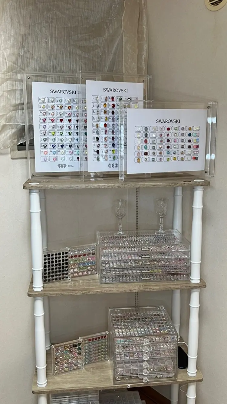 Sg Nailの内観・外観1