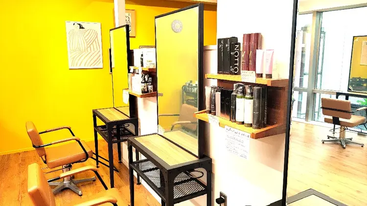 hair salon hygge 武蔵中原店の内観・外観1