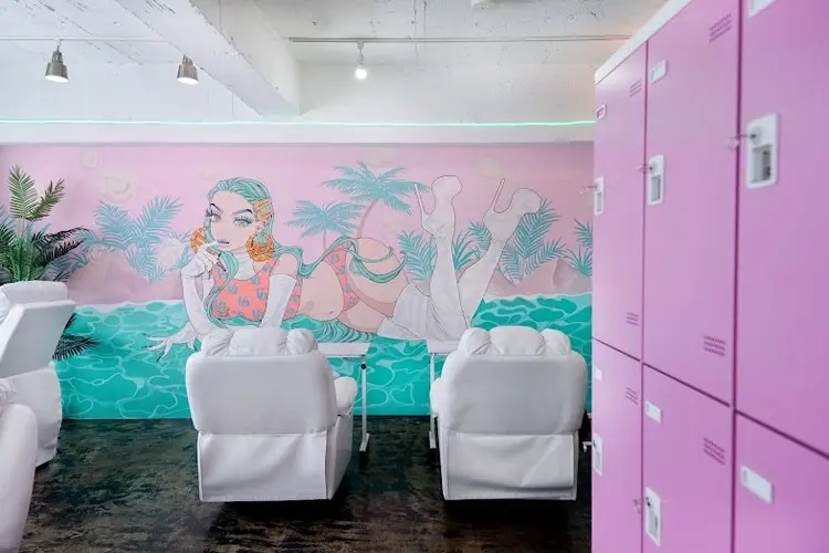 VENUS BELT 渋谷宮下パーク店の内観・外観1