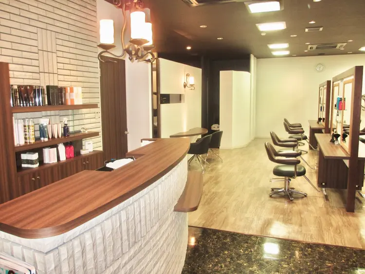 サロンドシルエットの内観・外観2