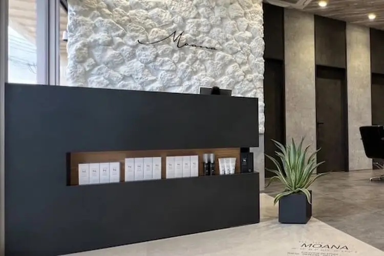 Moana by HEADLIGHT浦添店の内観・外観2