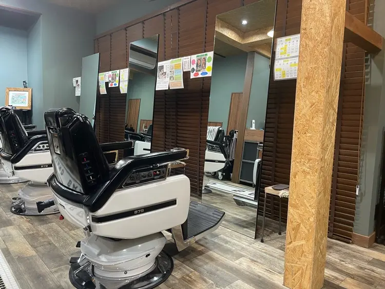 stand barberの内観・外観2