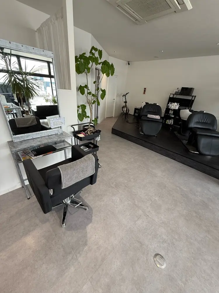 hair salon FANの内観・外観2