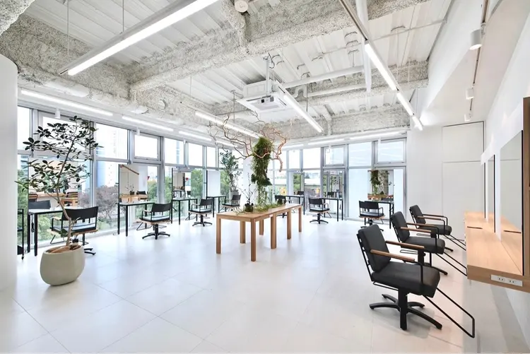 ETOWAの内観・外観2