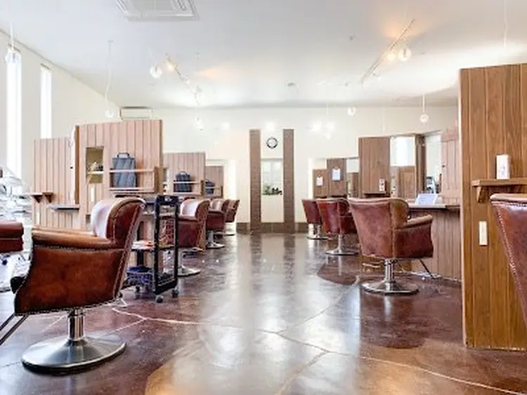 ANNIEの内観・外観1