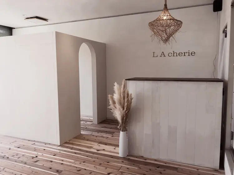 La cherieの内観・外観1