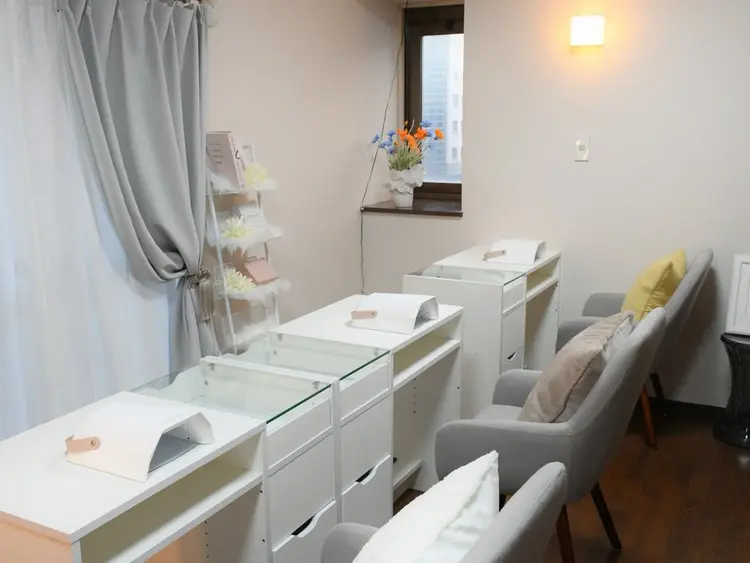 クイックネイルeffy 中津店の内観・外観2