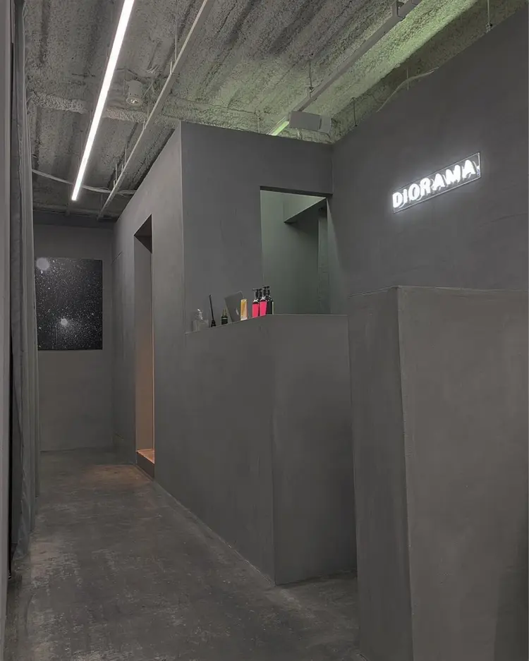 DIORAMAの内観・外観1