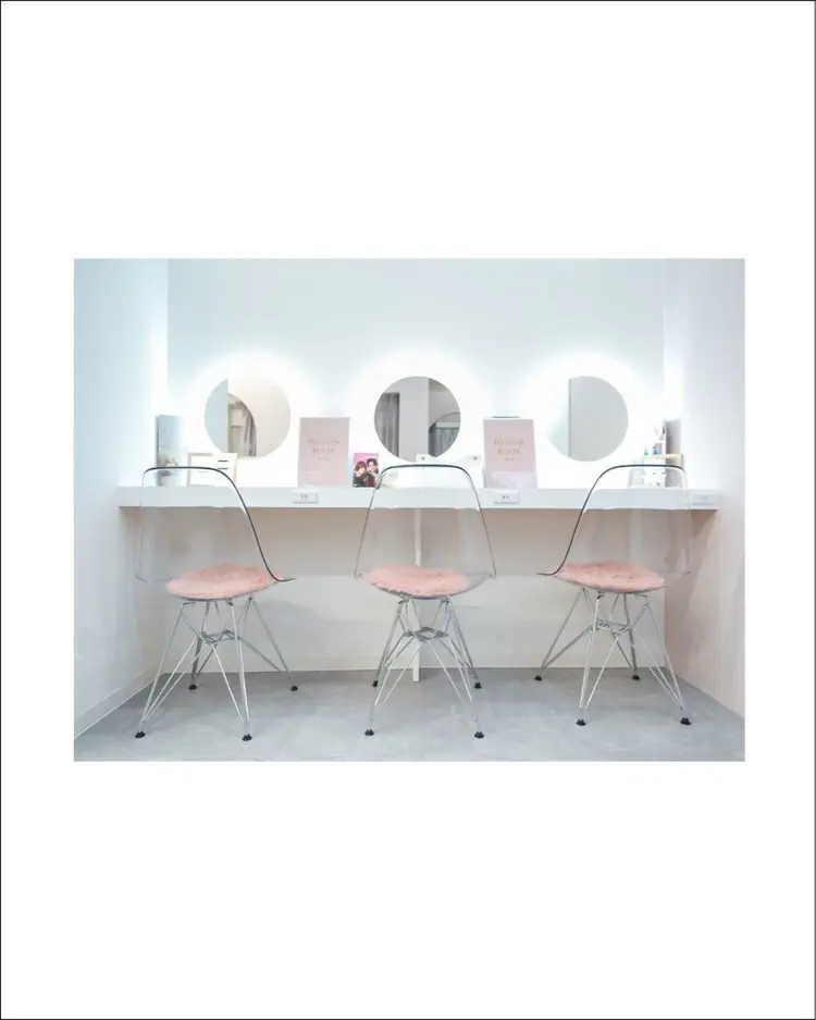 PLATINUM DOLL名駅店の内観・外観1