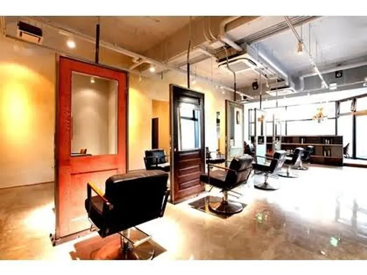 decoの内観・外観1