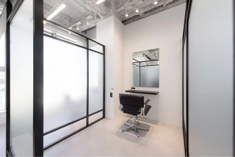 SALOWIN大宮suite店の内観・外観3