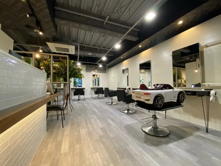 unpeu hair  二条の内観・外観2