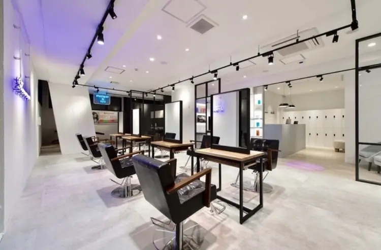 flammeum関内店の内観・外観1