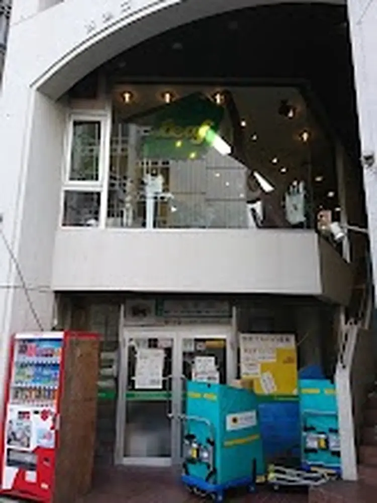 ヘアリーフの内観・外観3