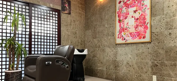 3PrimaryColorsの内観・外観2