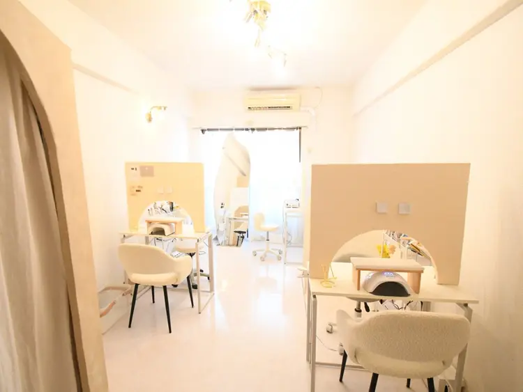 Un nail salonの内観・外観1