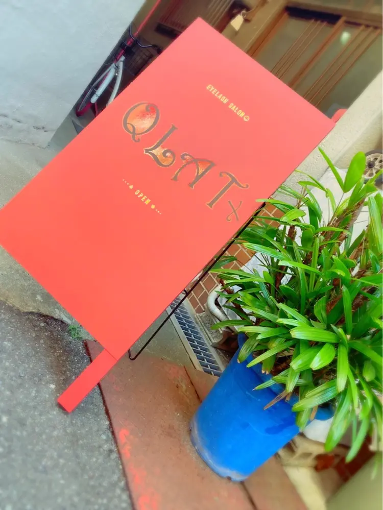 Eyelash Salon QLAT+の内観・外観1