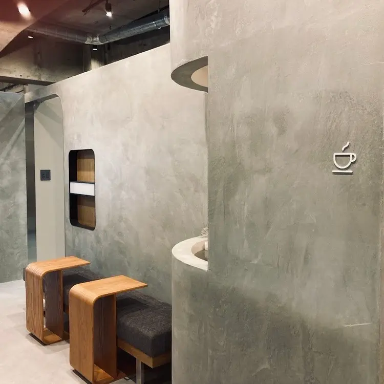 HERMÉの内観・外観2