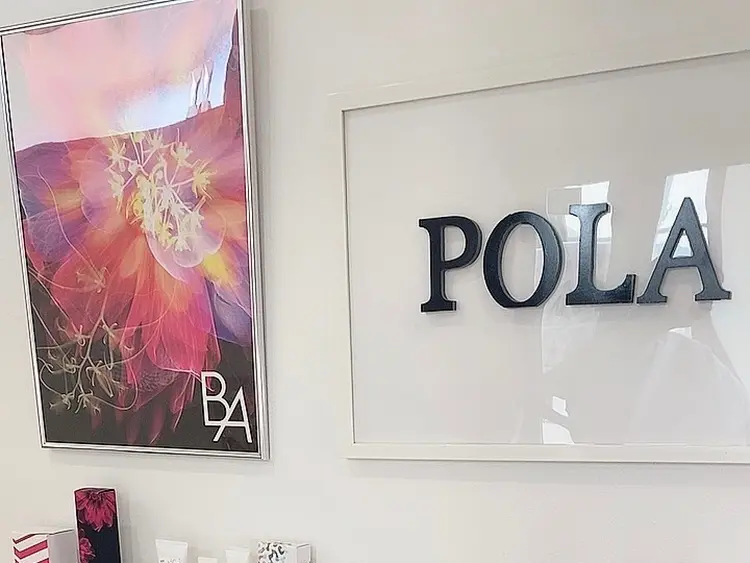 POLA raviere店の内観・外観1
