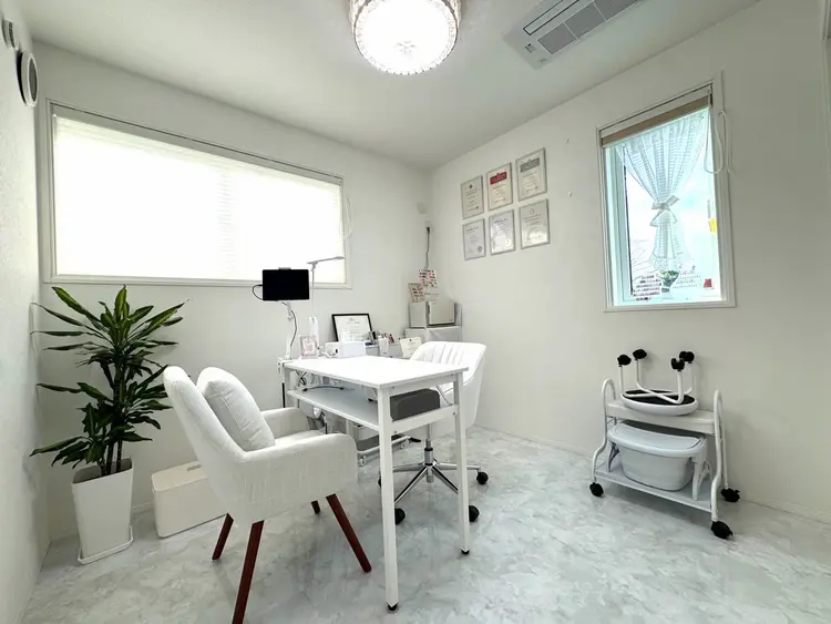 ネイルサロンラスクの内観・外観3