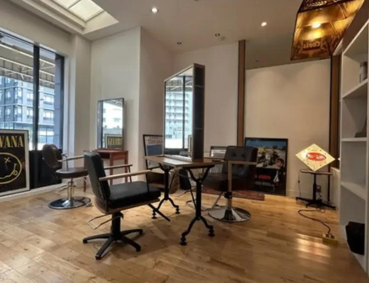 LUAU LOUGHの内観・外観1