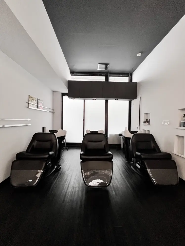 IRIE HAIR DESIGNの内観・外観3