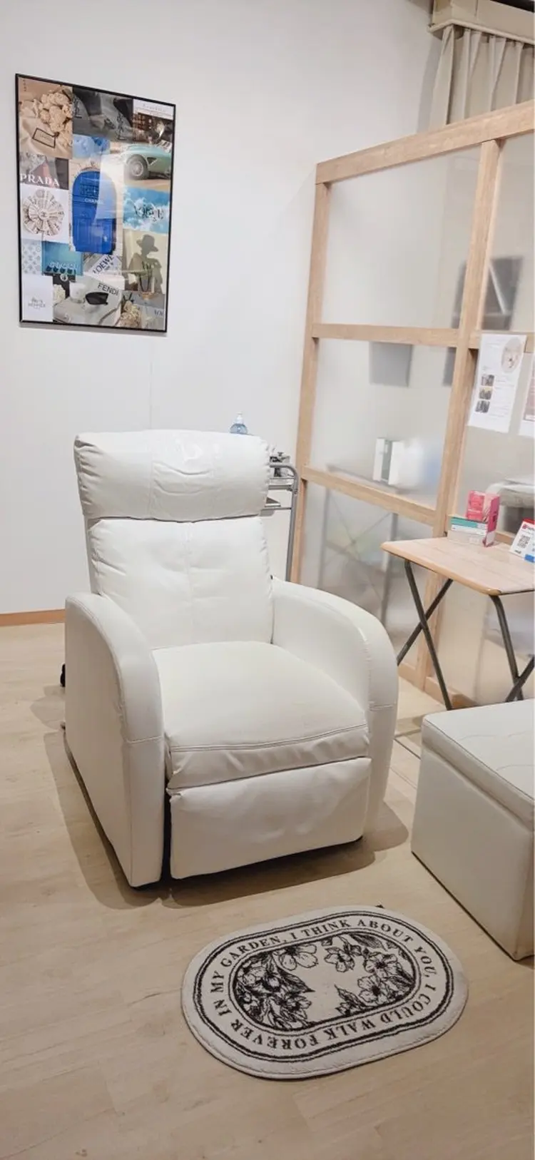 Perl blueの内観・外観1