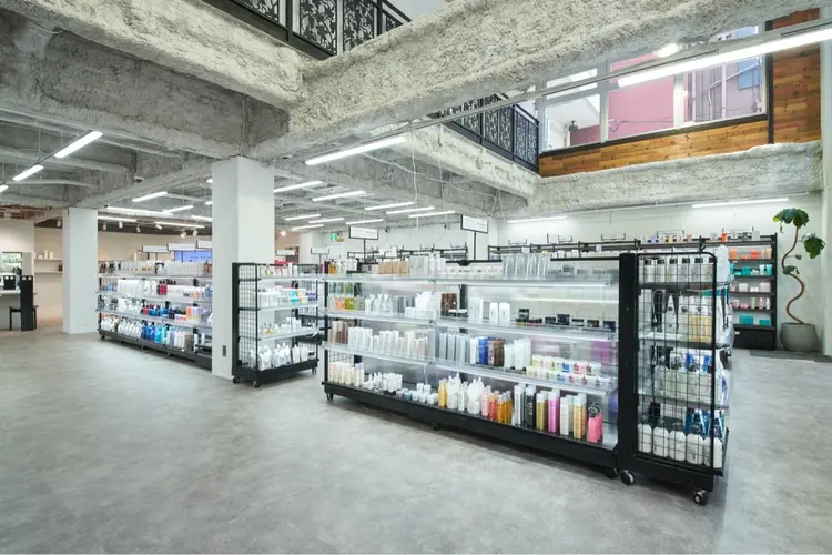 alottaの内観・外観2