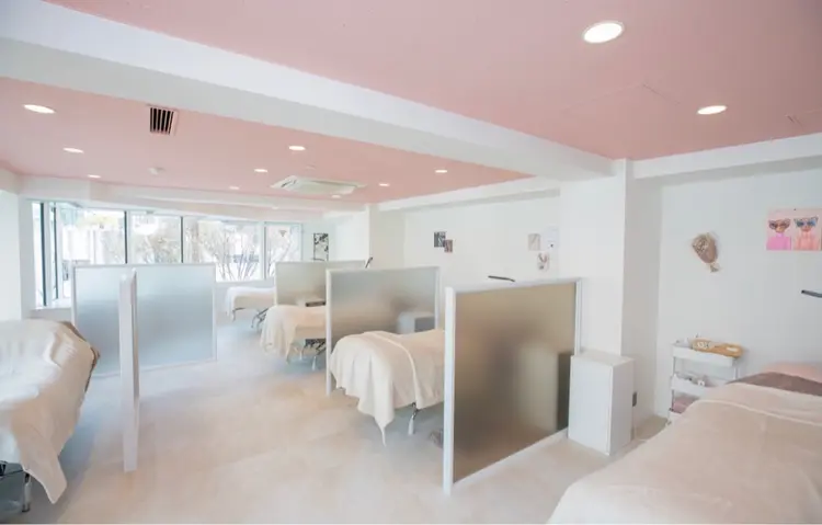 Eye beauty salon 目彩の内観・外観2