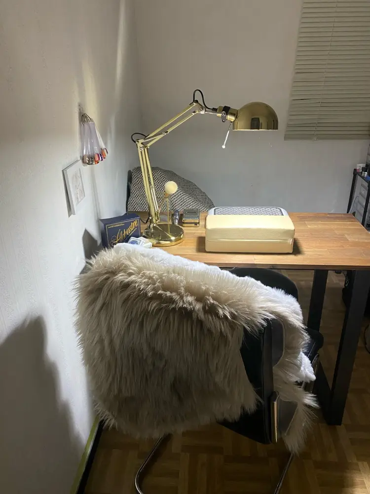 NAIL GARAGEの内観・外観1