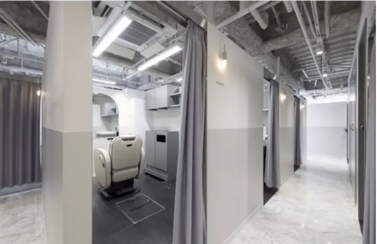 SALOWIN 池袋 suiteの内観・外観1